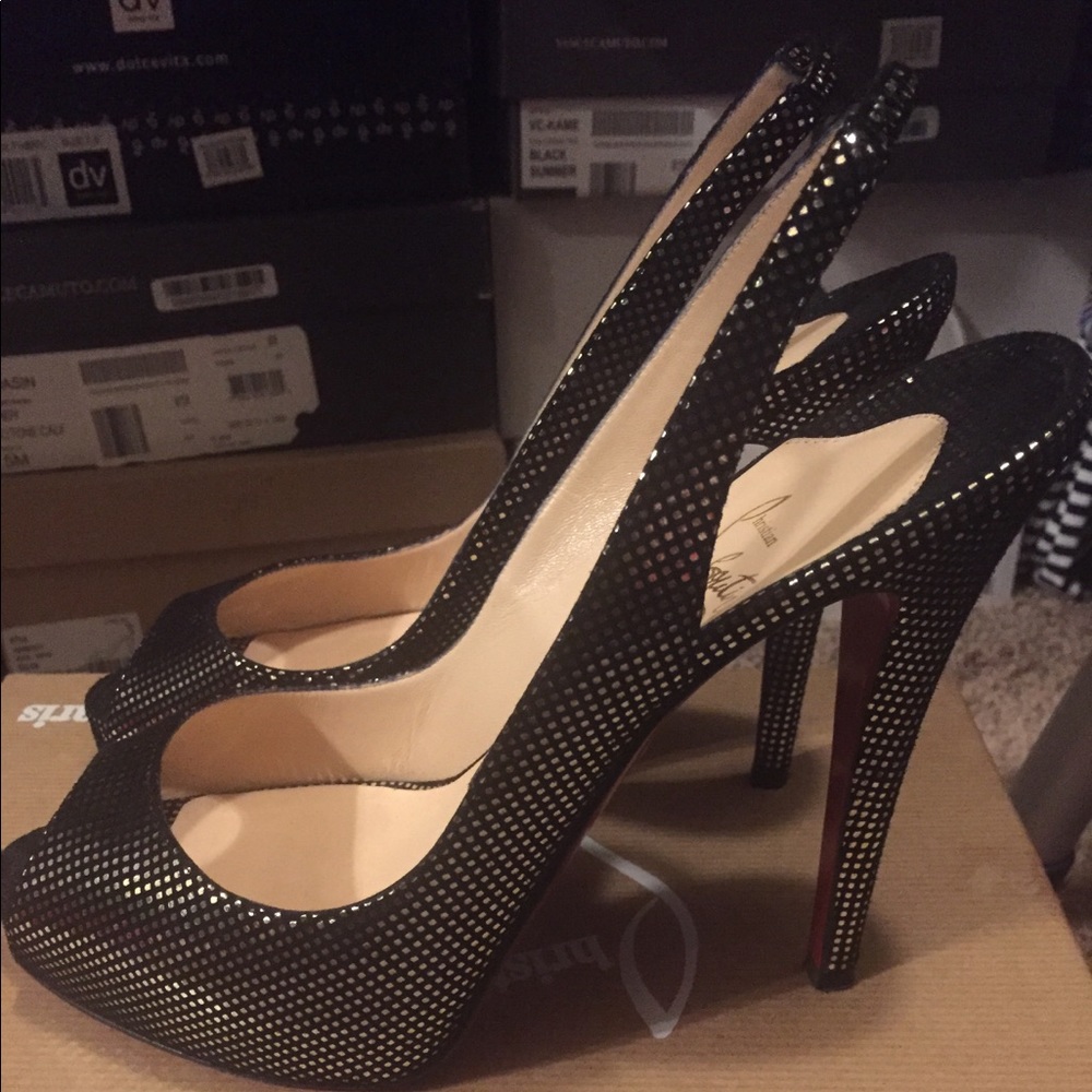 Christian Louboutin private number 120